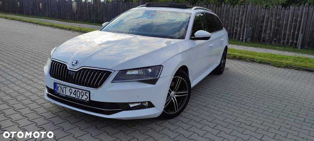 Skoda Superb 2.0 TDI 4x4 L&K DSG - 25