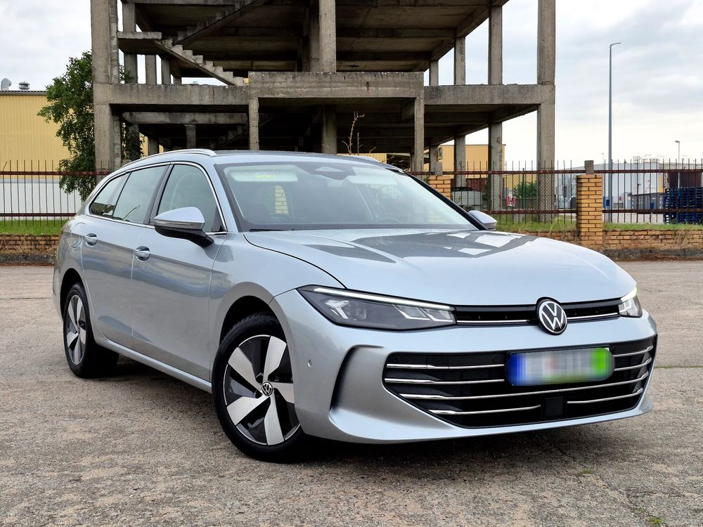 Volkswagen Passat B9 (2023-) 2.0 TDI SCR DSG Business 2024