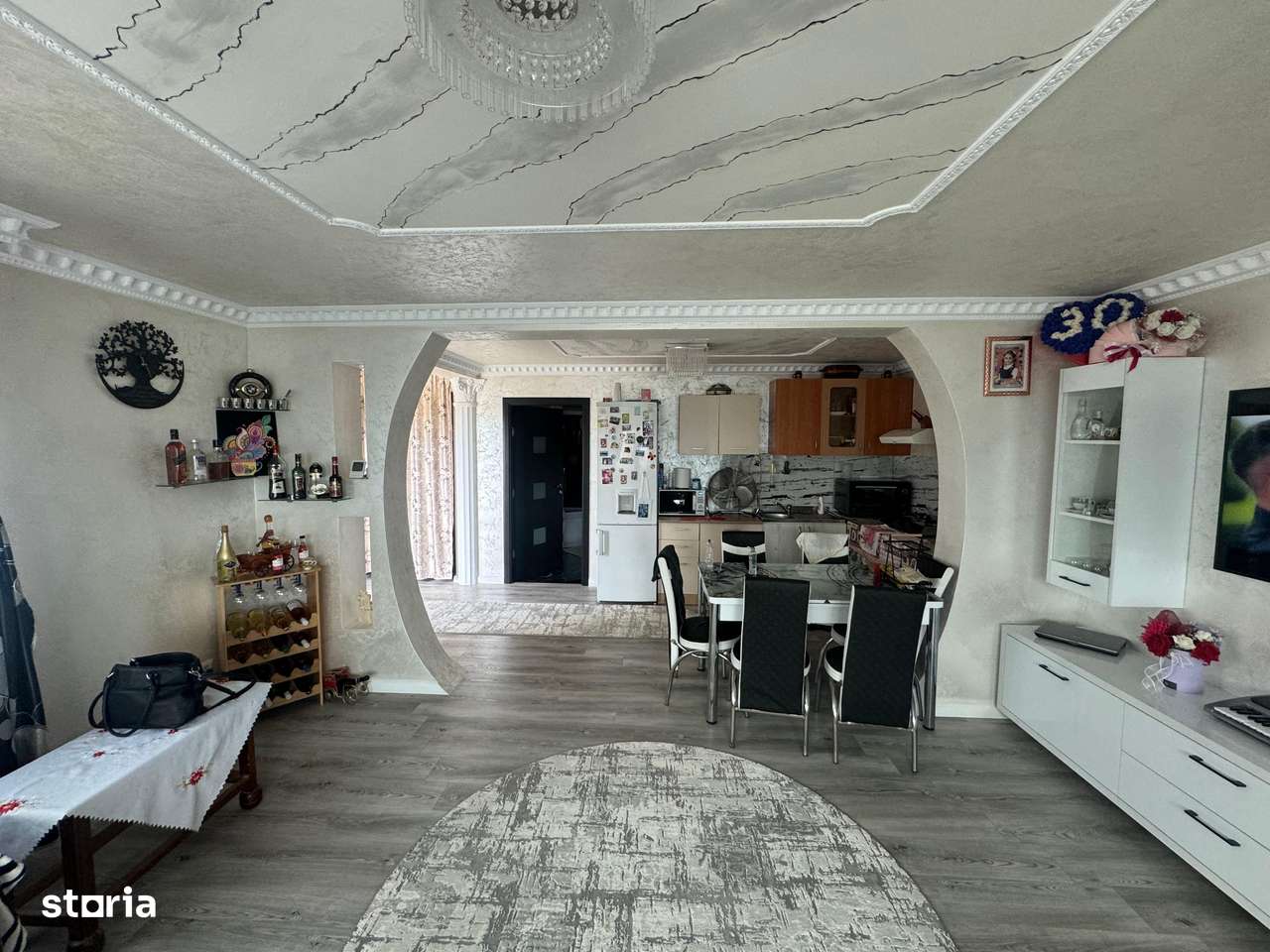 Casă Zona Lebăda - Lac, 510 mp teren, vânzare sau schimb cu apartament - Imagine principală: 1/11