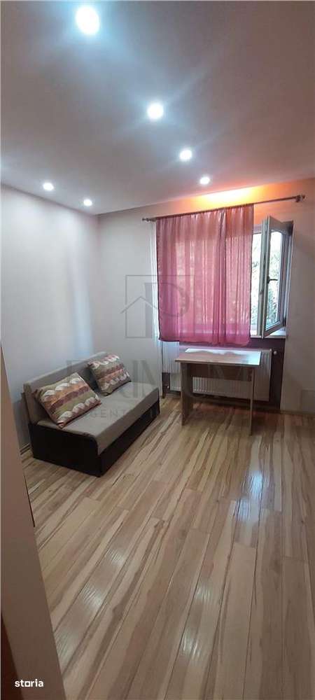 Garsoniera Renovata - Etaj Intermediar - Bloc Anvelopat - Zona Dambovi - Imagine principală: 1/9