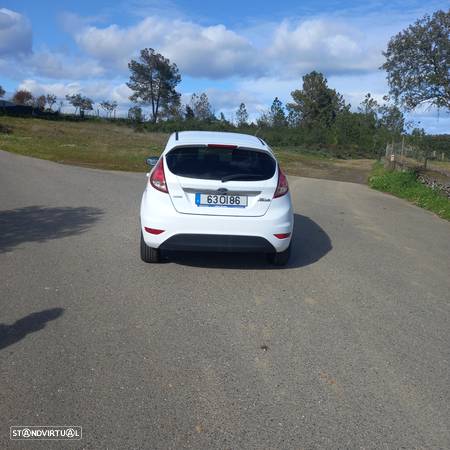 Ford Fiesta 1.0 T EcoBoost Titanium - 6