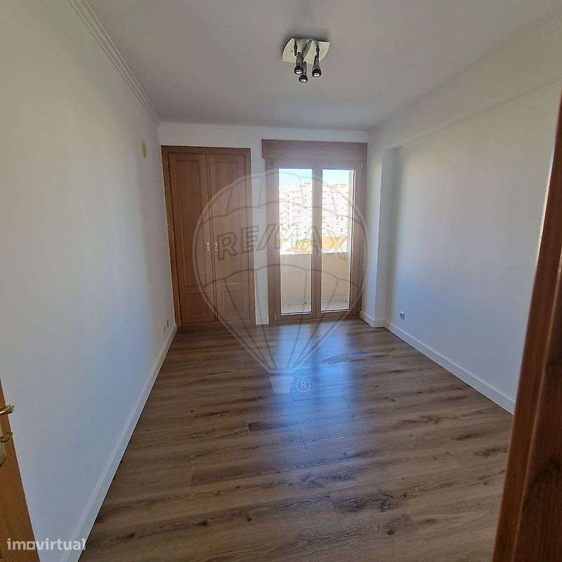 Apartamento T3 para arrendamento - Grande imagem: 5/13