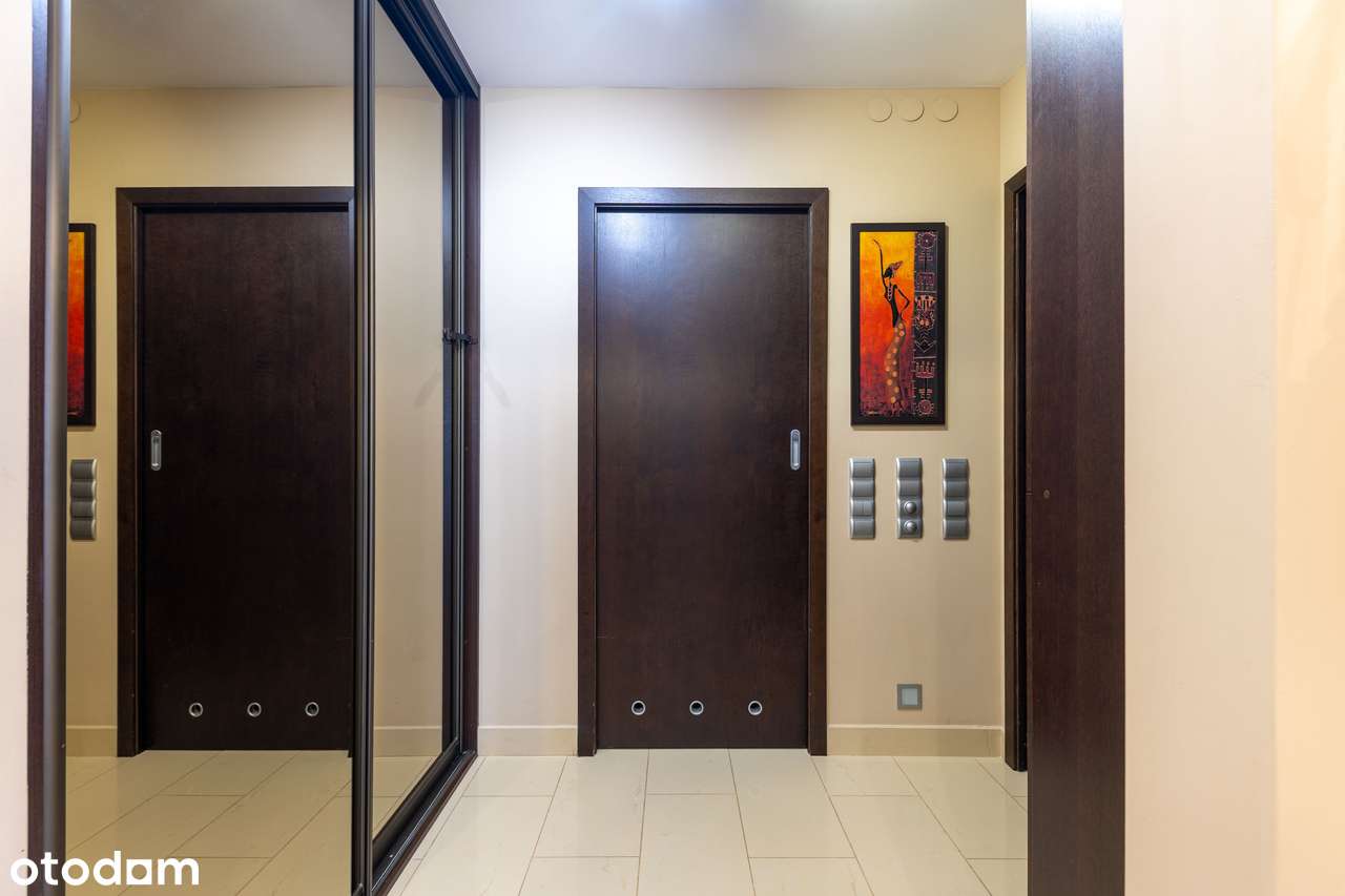 GOCŁAW 2 pokoje, balkon, piwnica.-12