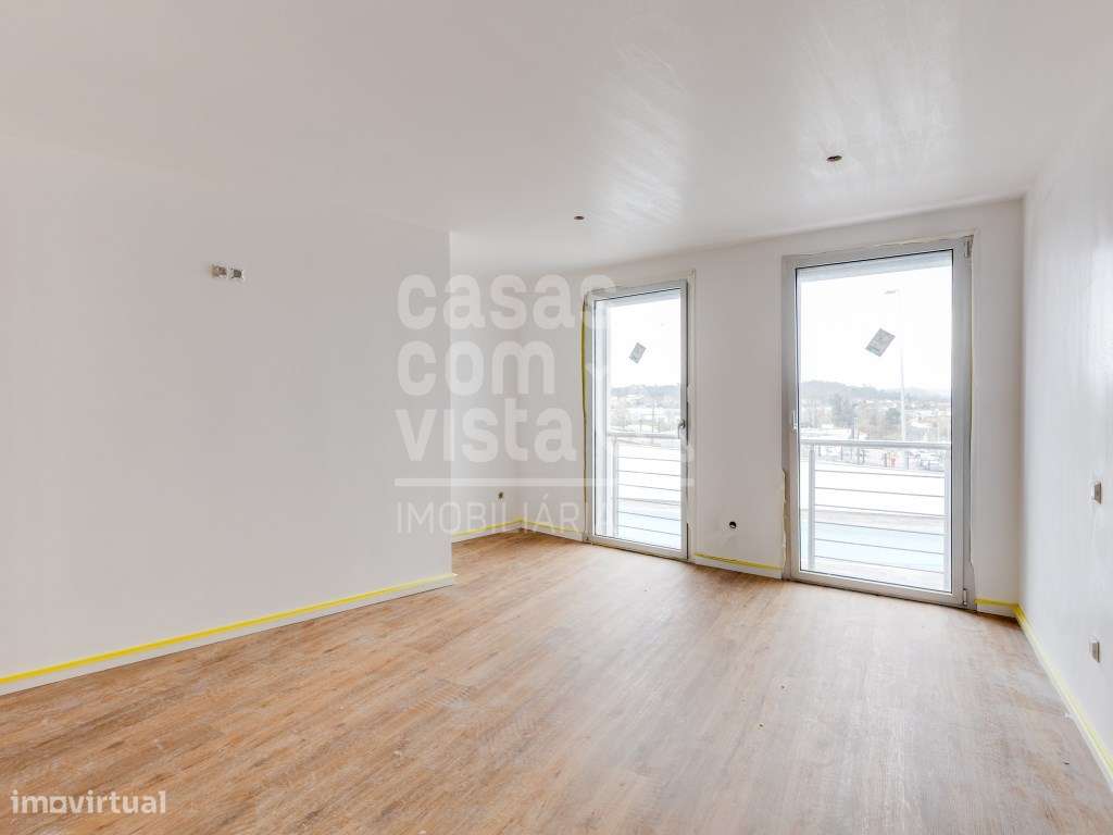 Apartamento T3 Duplex em Condomínio Privado - Pombal-9