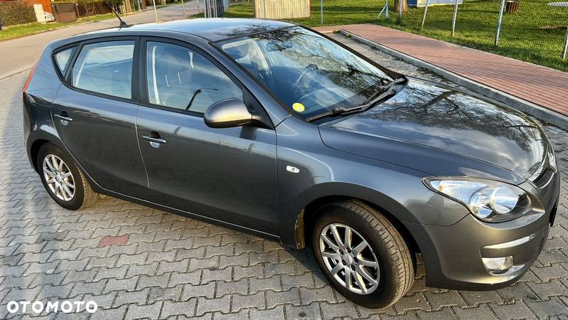 Hyundai I30 1.6 Comfort - 17