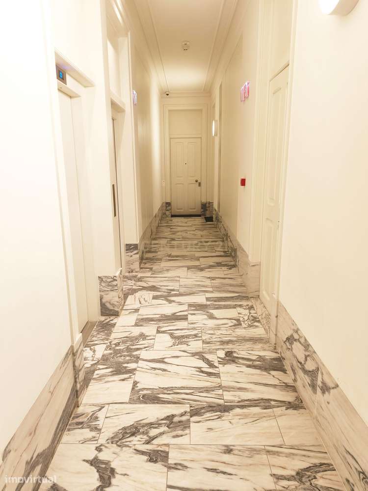 Luxuoso Apartamento T1 na Avenida da Liberdade - Grande imagem: 5/33