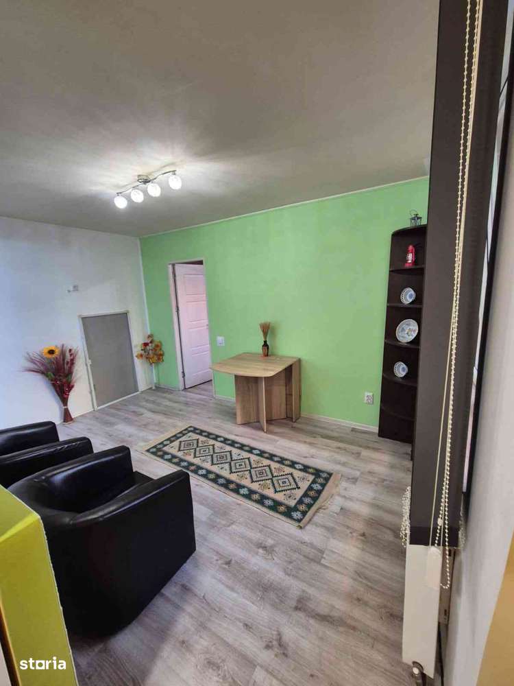 Vând ap 2 cam, etaj 1, Rogerius - Imagine principală: 3/6