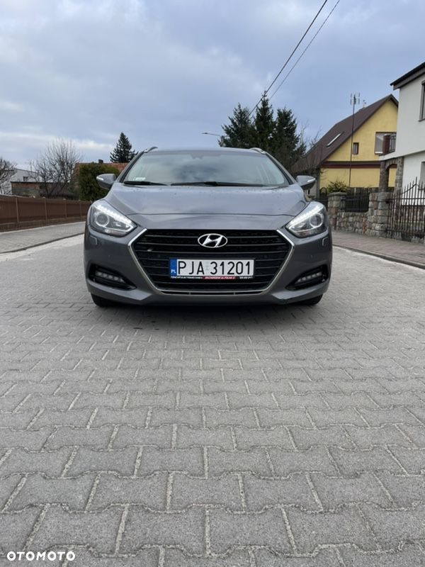 Hyundai i40 1.7 CRDi Business DCT - 1