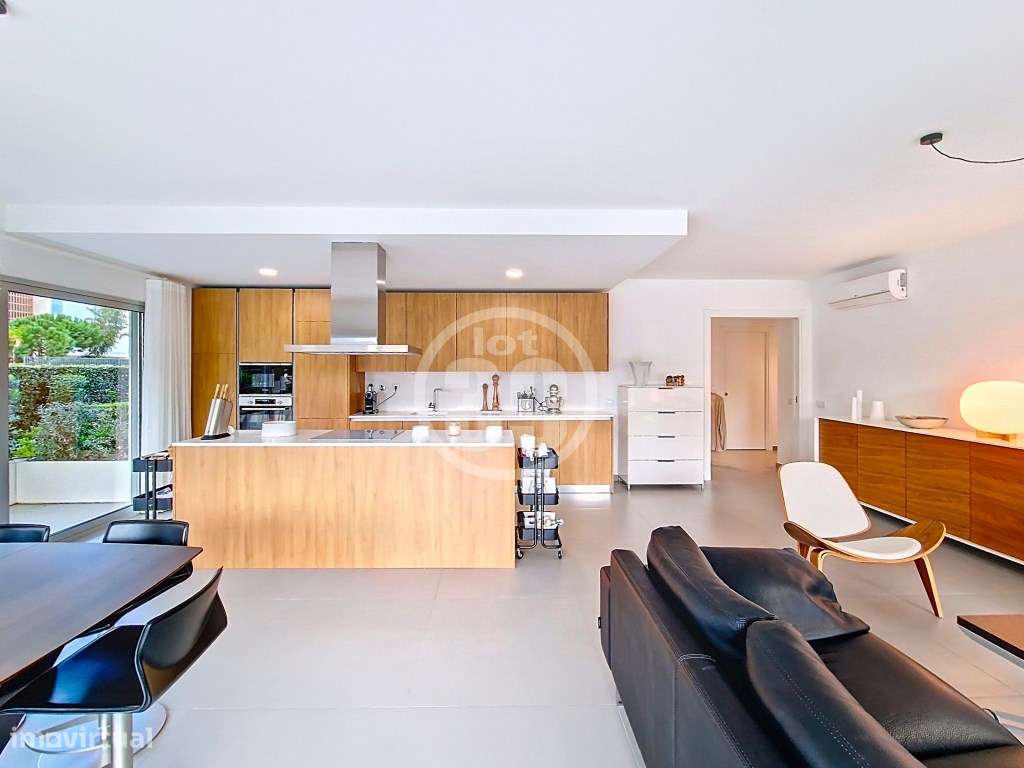 Fantástico apartamento com 3 quartos e inserido num bonito condomín...-23