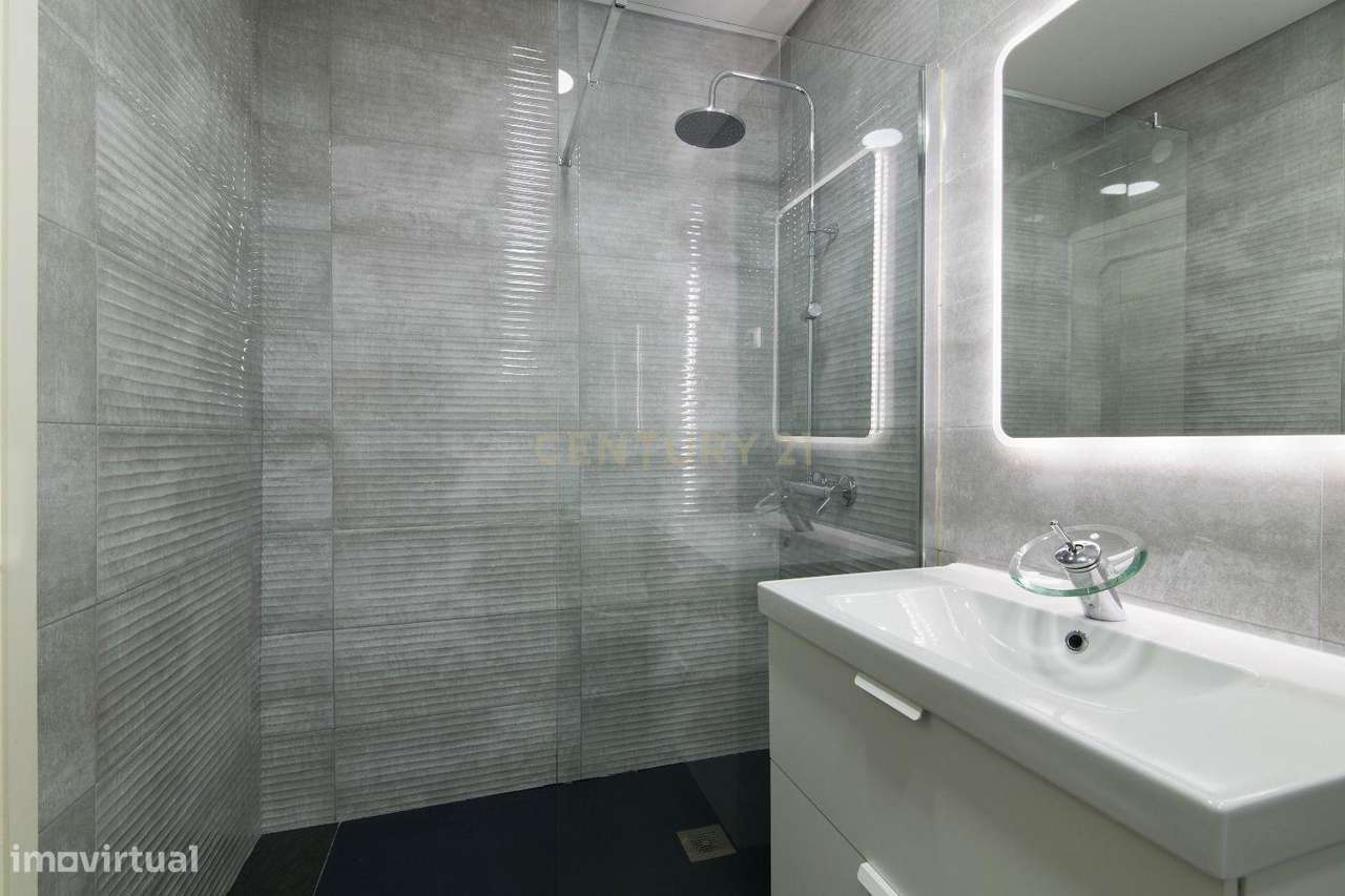 Apartamento T3 Remodelado na Abóboda – Conforto, Modernidade e Localiz-15