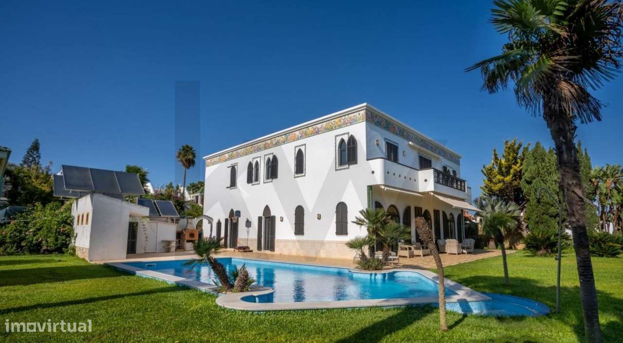 Palácio Árabe à Beira-Mar – Obra de Arte com Potencial Turístico Único - Grande imagem: 2/58