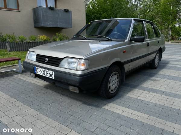 Polonez Atu - 1