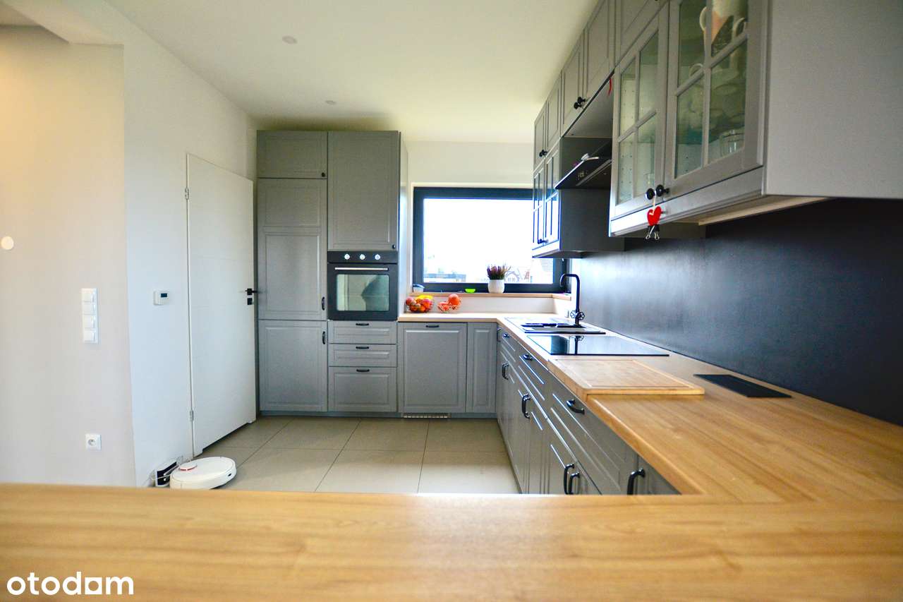 Ta wyjątkowa przestrzeń może być Twoja  !-13