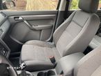 Volkswagen Touran 1.6 FSI Trendline - 10