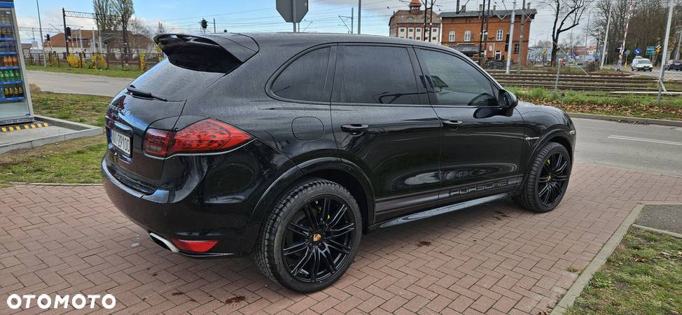 Porsche Cayenne S Diesel Tiptronic S - 9