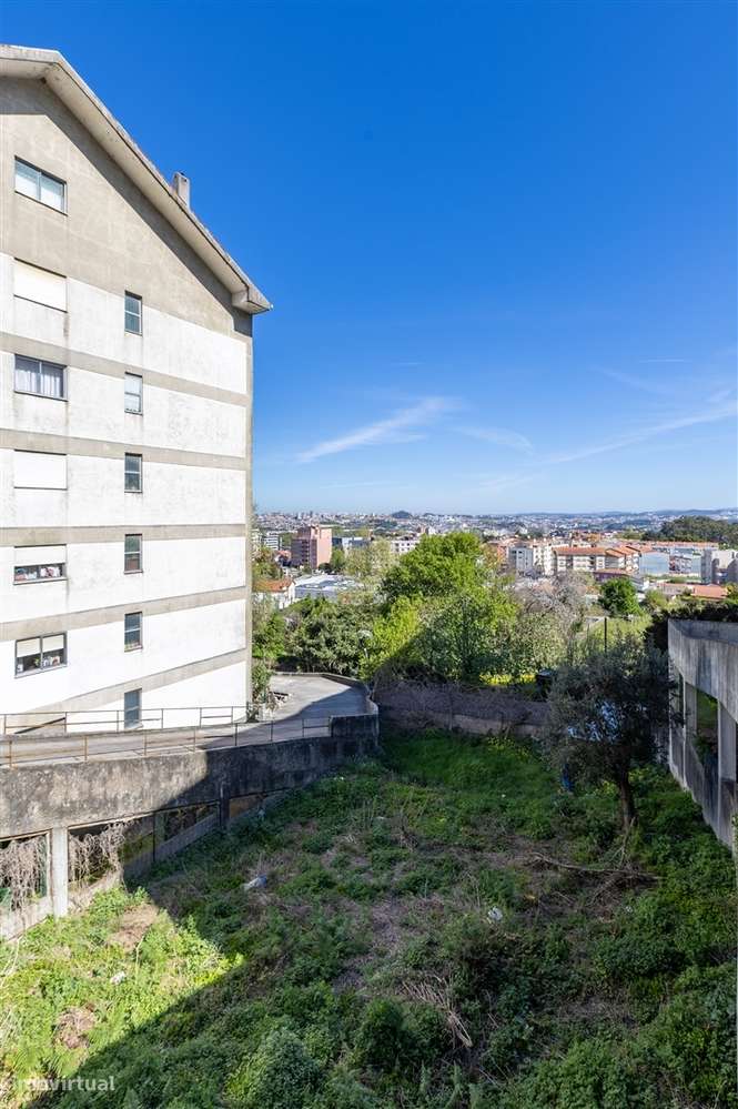 Terreno para construção em Oliveira do Douro, Gaia-8