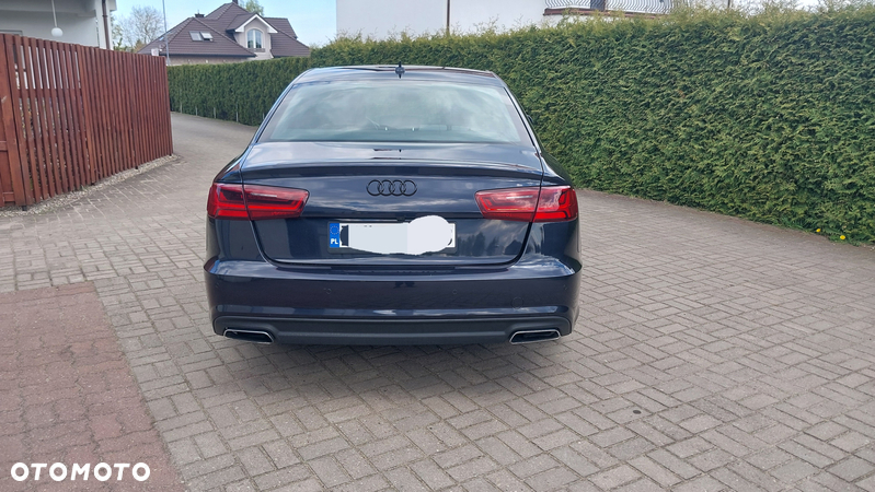 Audi A6 - 6