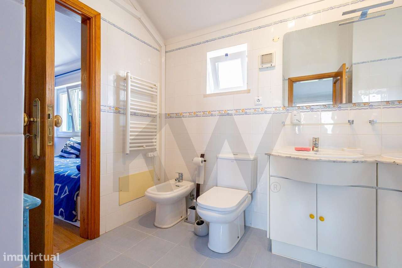 Moradia T5 com piscina junto à Quinta da Trindade / Quinta Dona Maria,-47