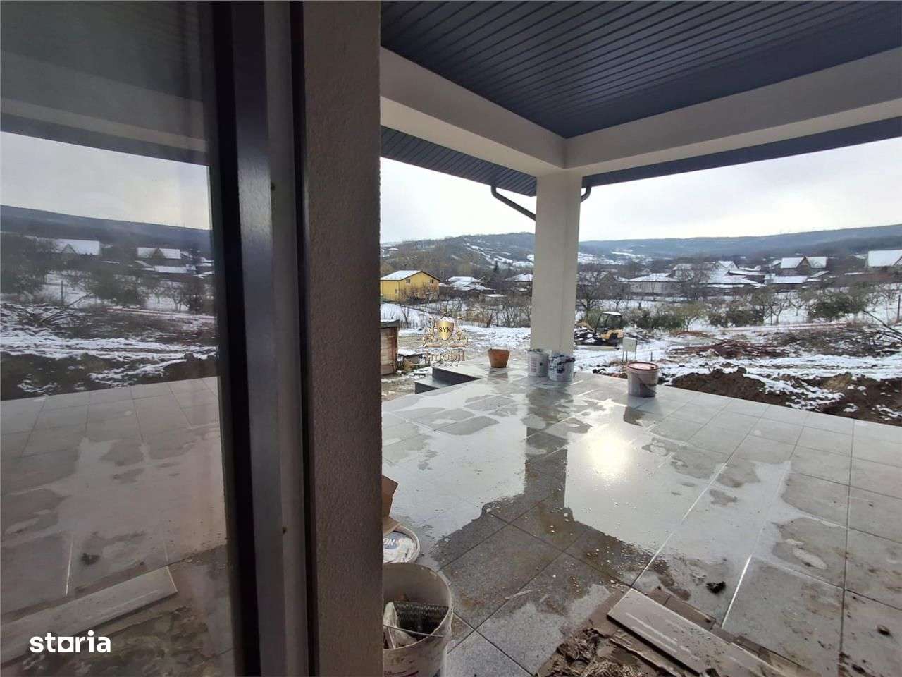 Casa pe parter  4 camere cu  2 beciuri si terasa ! centruTomesti. Fina-6