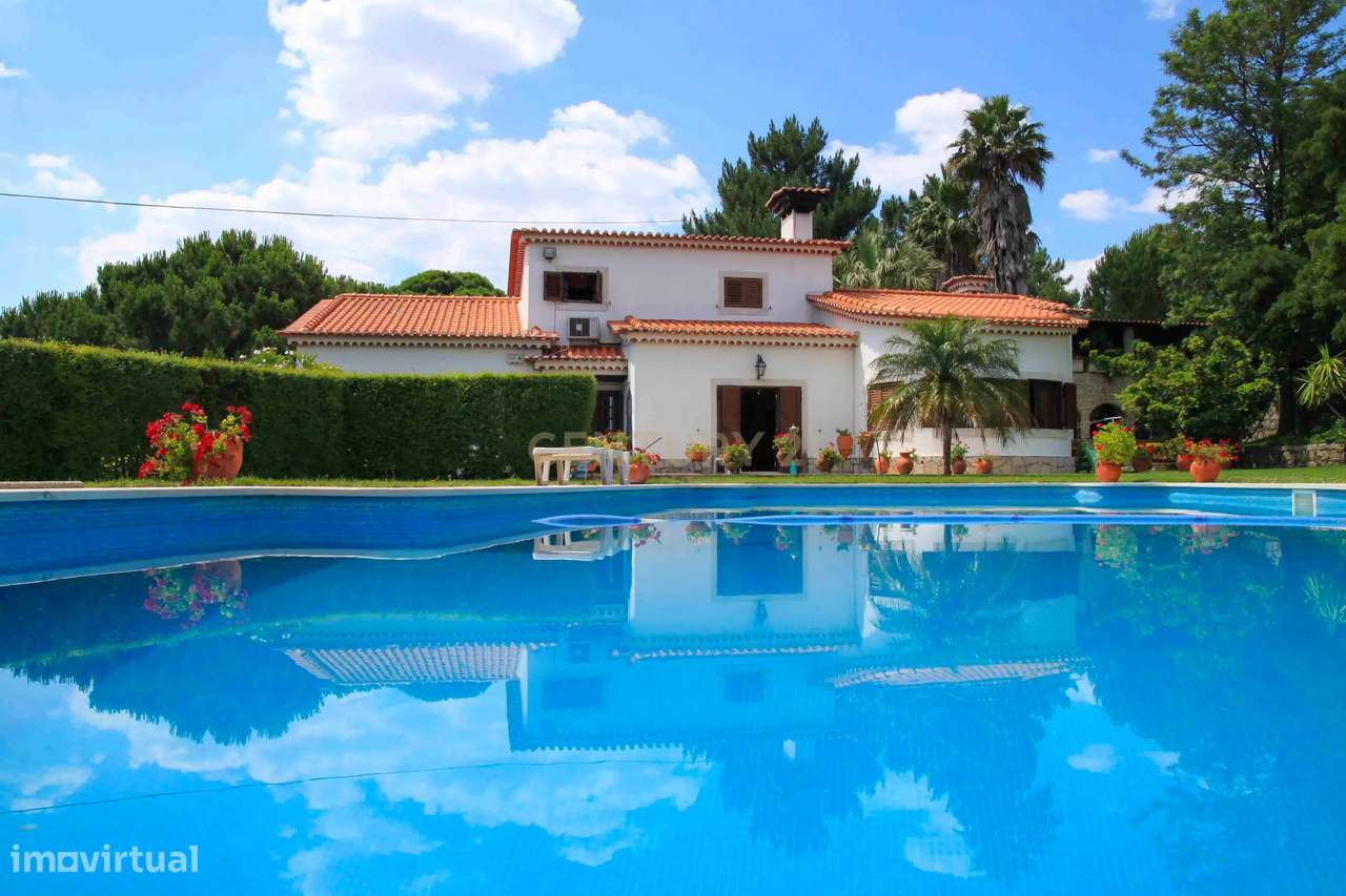 QUINTA EM PALMELA | 7 QUARTOS | 4 CASAS DE BANHO | 3 PISOS-4