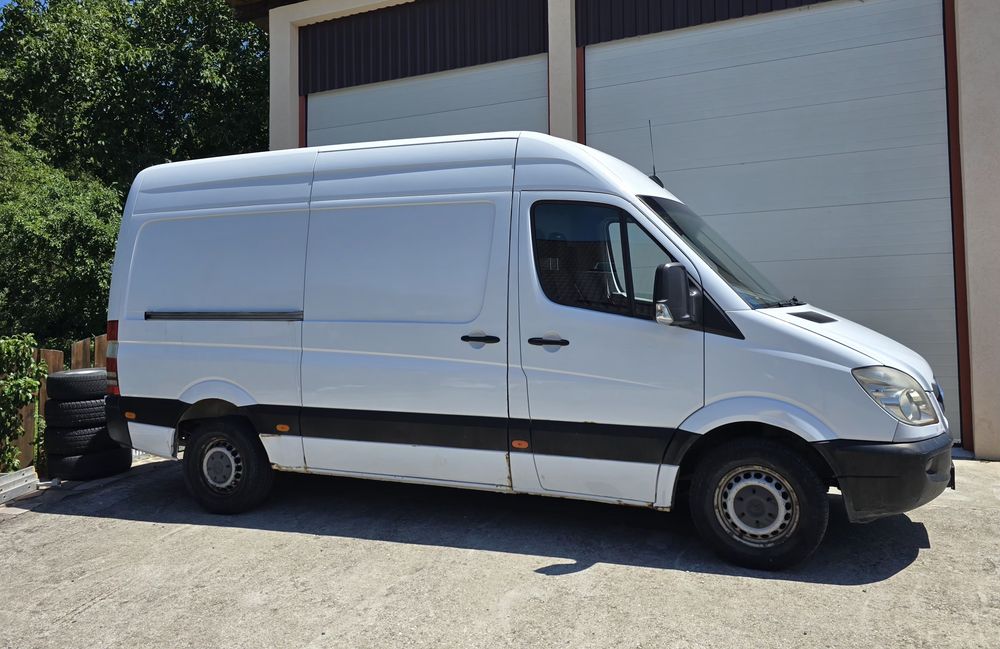 Mercedes-Benz Sprinter 2010