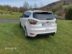 Ford Kuga - 10