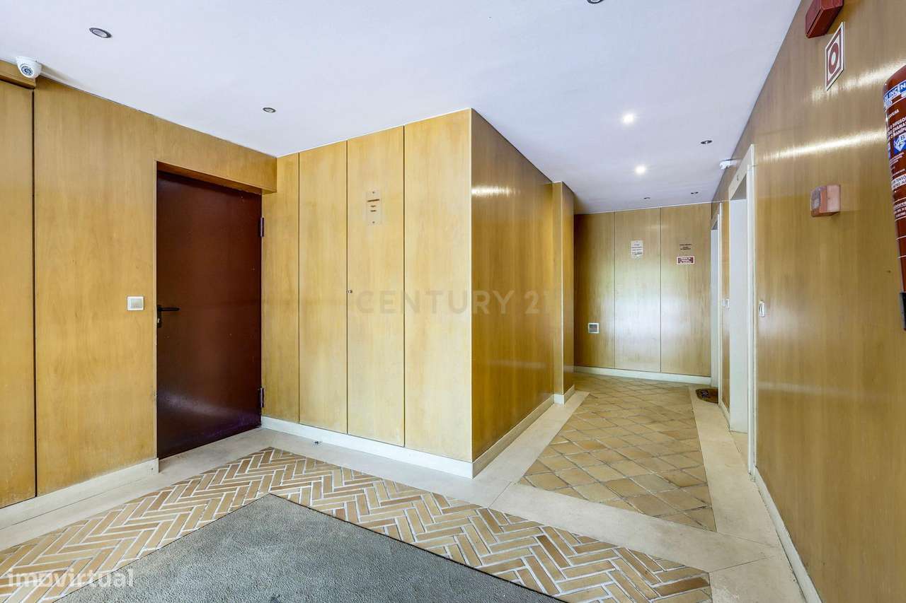 T3 com terraço de 38 m² e garagem | Quinta do Almirante – Loures-24