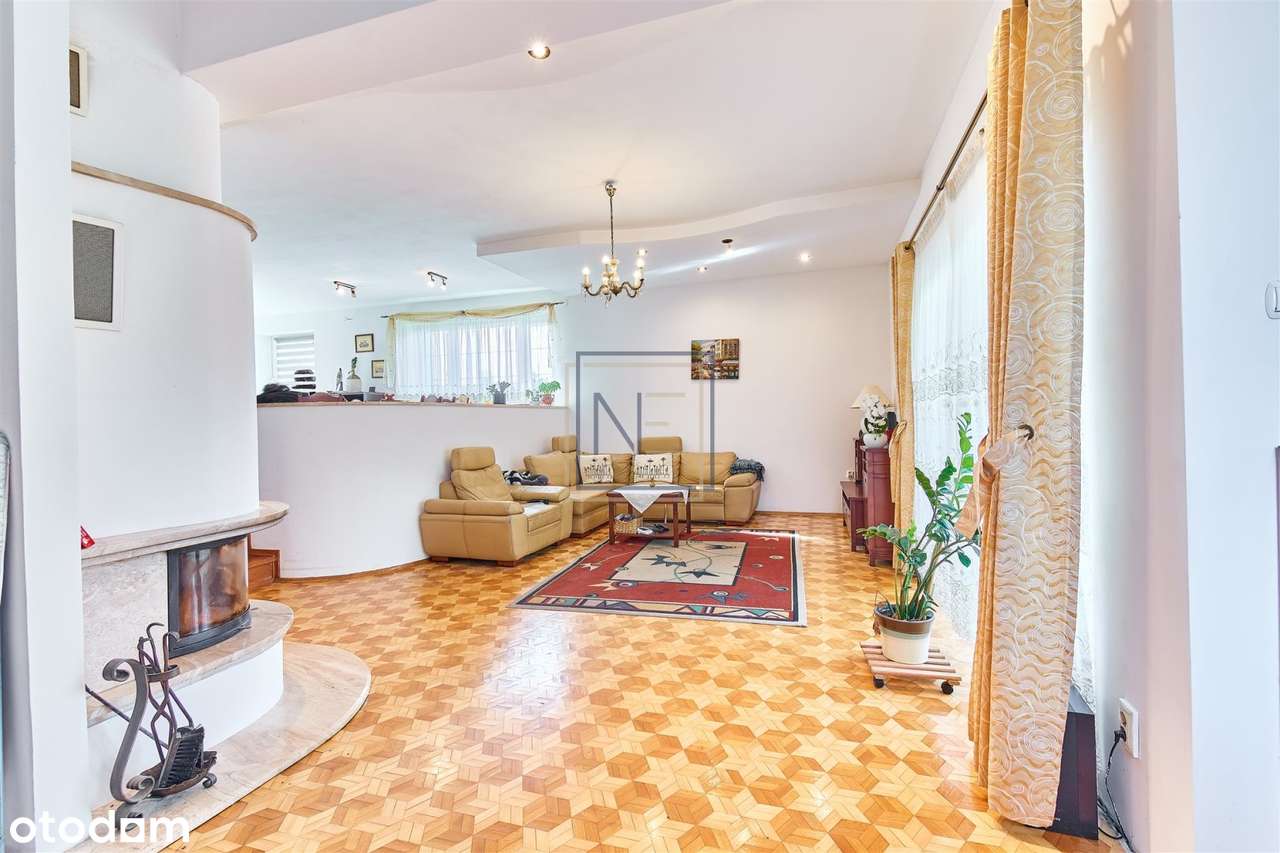 Piętrowy dom z piwnicą, tarsem i ogrodem pod lase-6