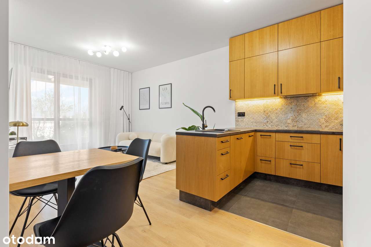 Słoneczne 3 pokojowe mieszkanie na Zawadach | Prywatny ogród-5