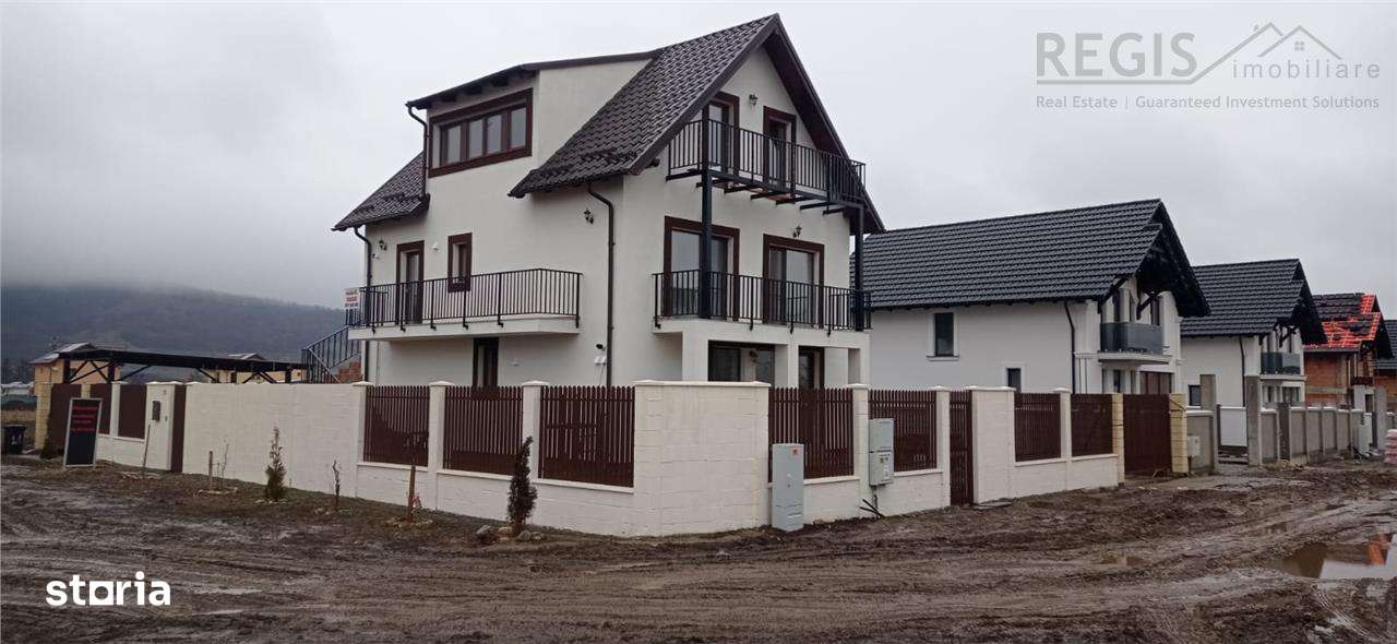 Vila  de 9 camere , zona Sanpetru - Imagine principală: 5/9