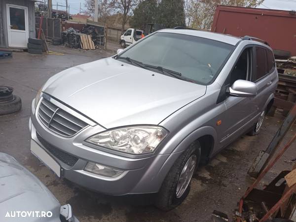 Dezmembrari  Ssangyong KYRON  2005  > 0000 2.0 Xdi 4x4 Motorina - 1