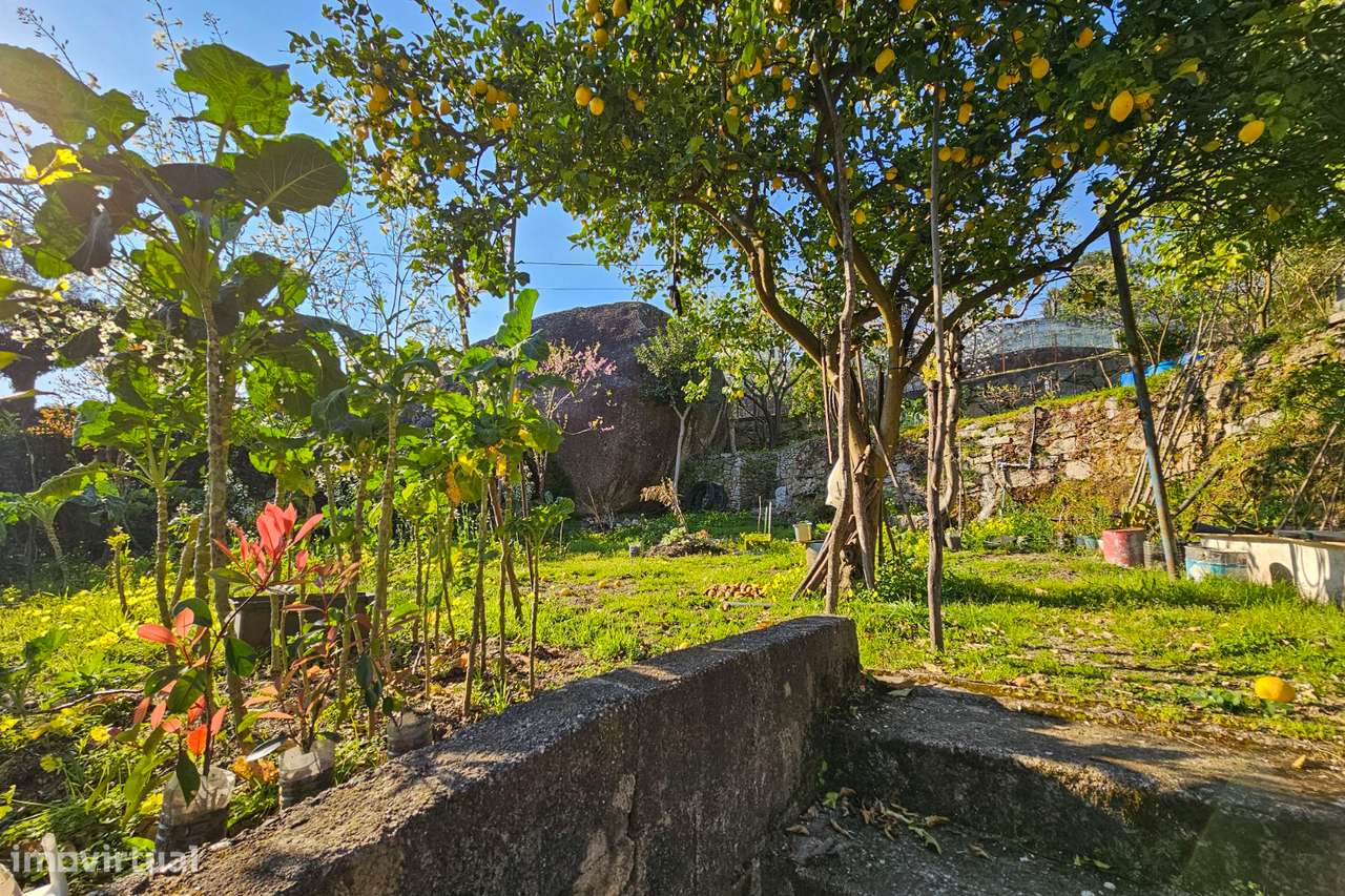 Moradia com Grande Potencial em Frades, Póvoa de Lanhoso-12