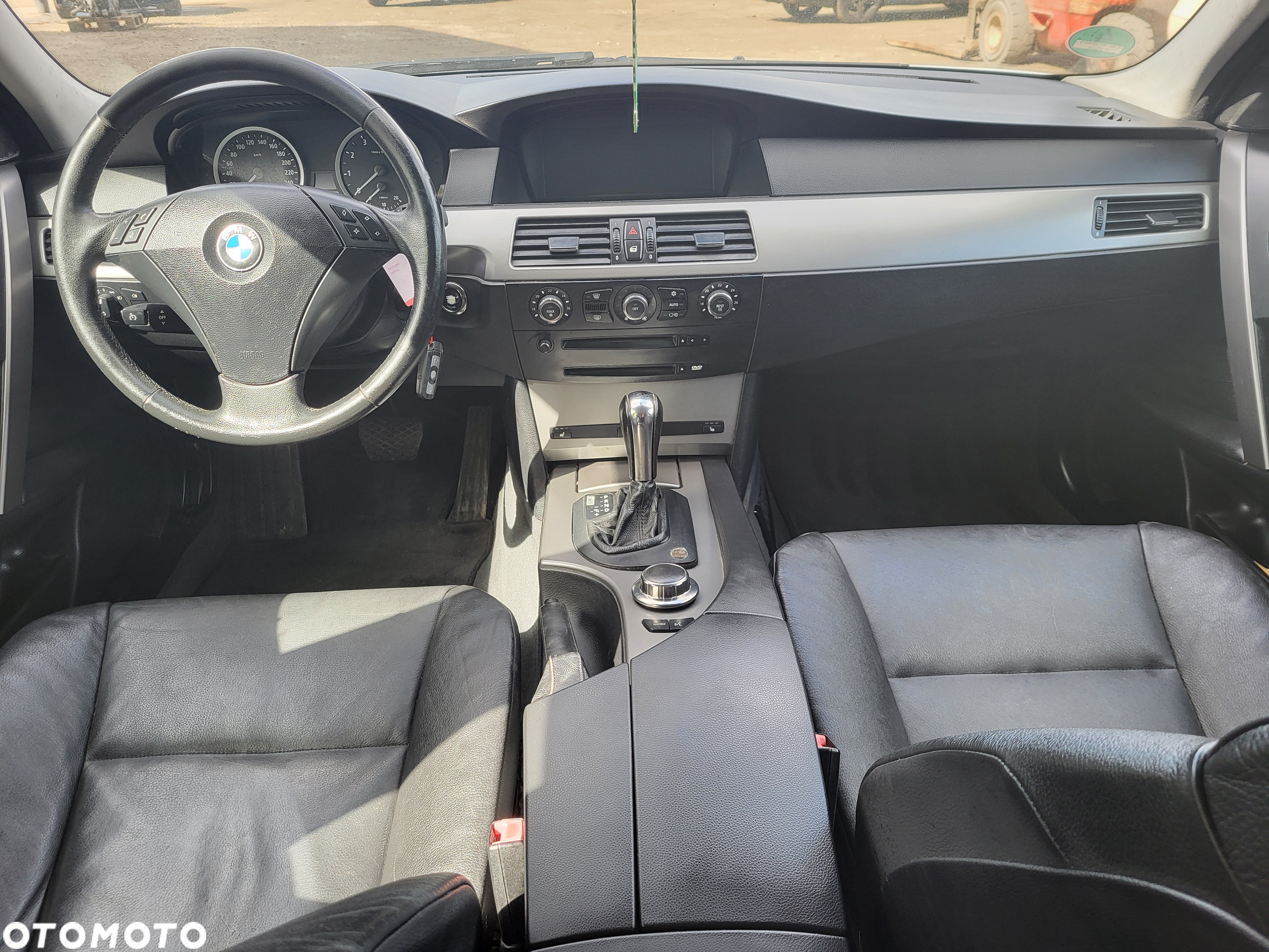 BMW Seria 5 - 16