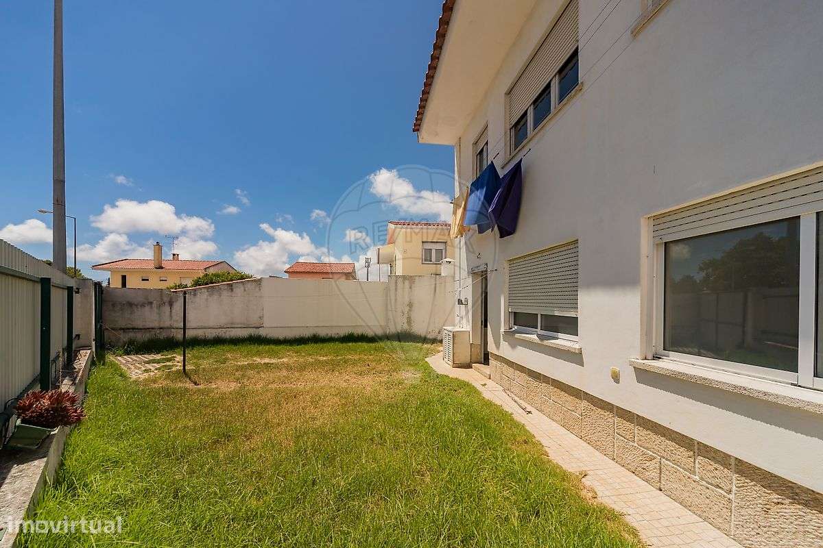 Moradia T3 para venda-12