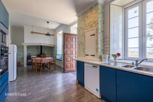 Moradia T3+1 Renovada com Jardim, Garagem e Apartamento Independente - Grande imagem: 5/32