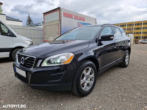 Volvo XC 60 D4 Momentum - 3