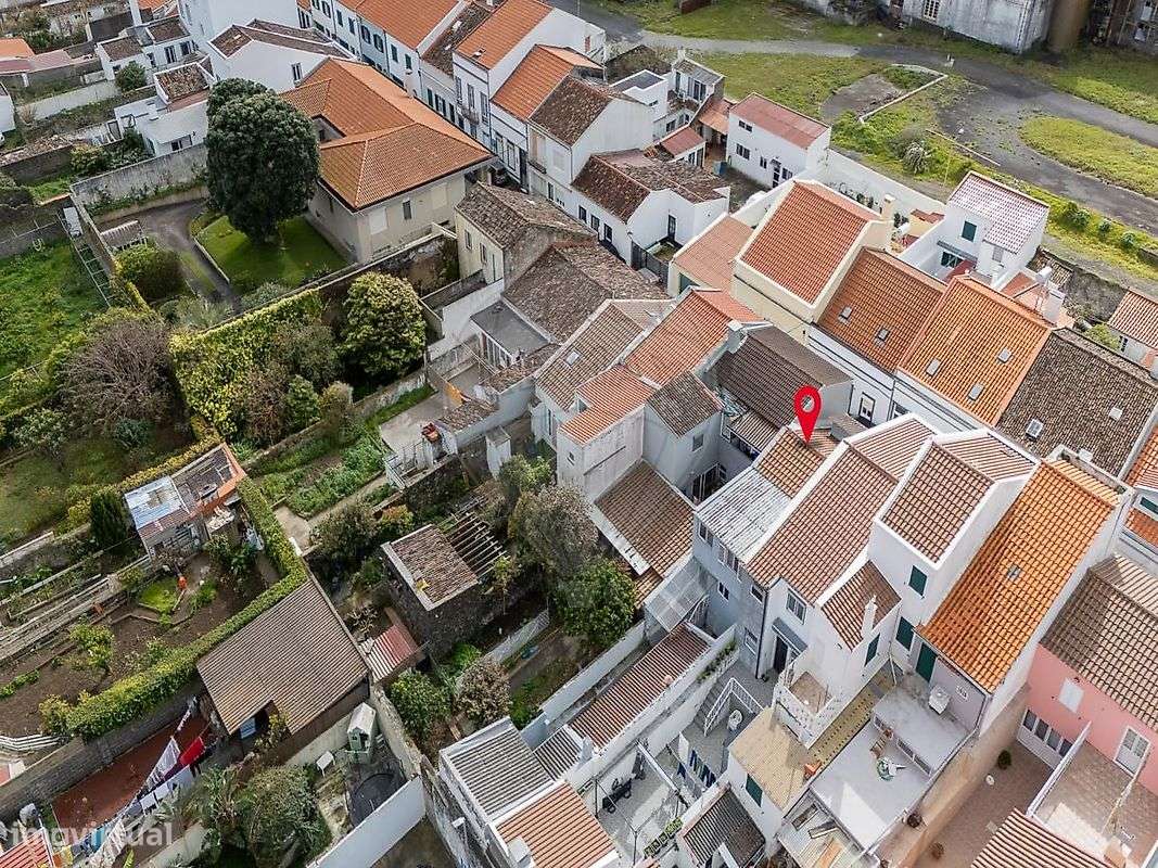 Moradia T2 para venda - Grande imagem: 2/34