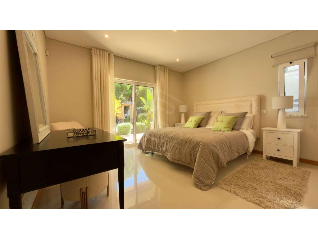 Exclusiva Moradia T4 de Luxo na Primeira Linha do Campo de Golfe na...-47