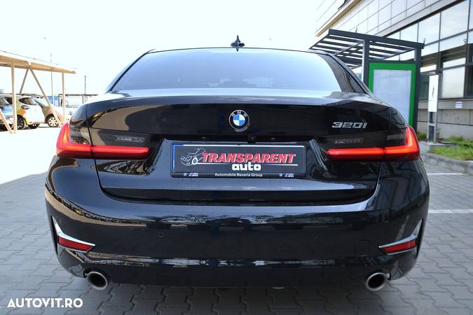 BMW Seria 3 320i AT - 8