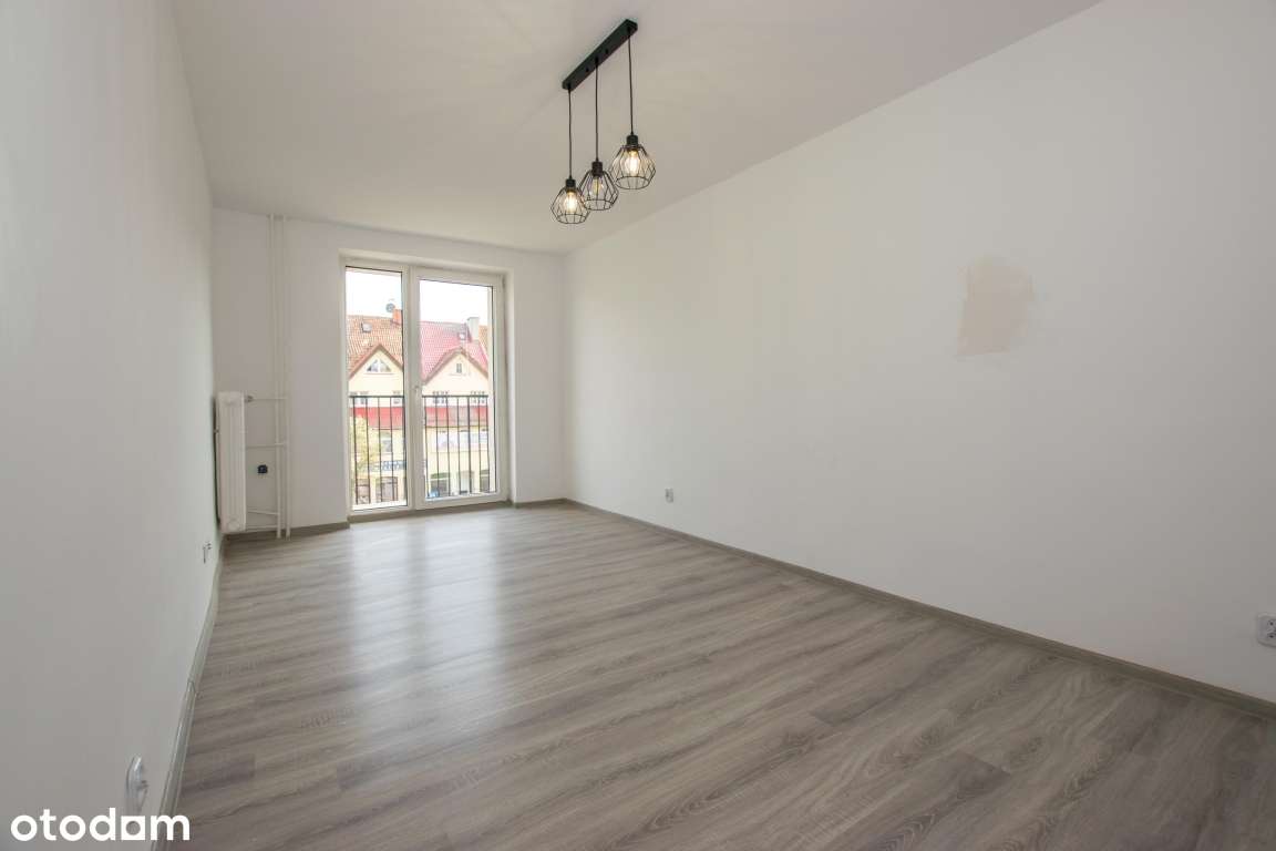 Mieszkanie 3-pok. 53m2 w samym centrum, przy plaży, II piętro. - Pełny obrazek: 4/13