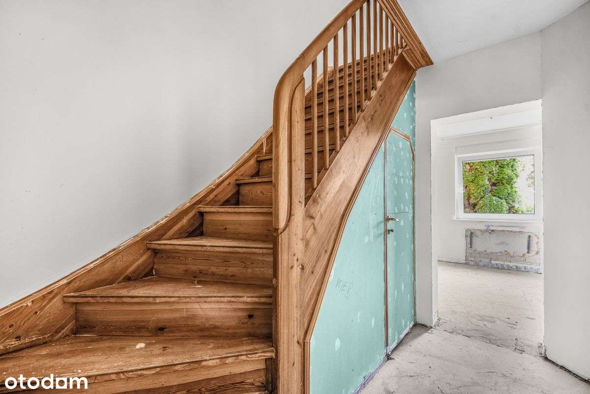 Tuż przy wejściu do Parku Grabiszyńskiego-15