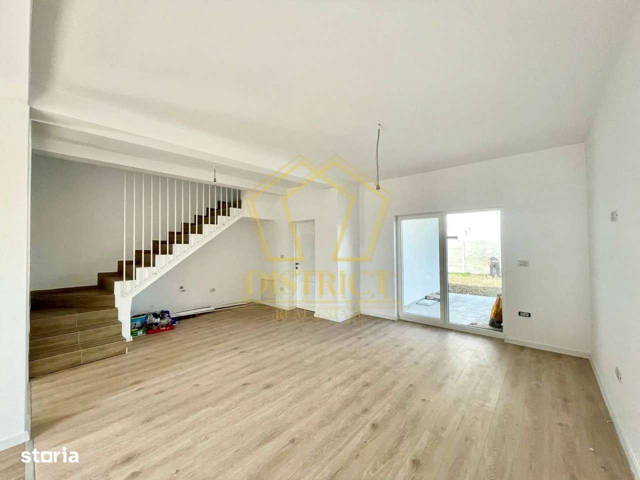 Duplex spațios cu 4 camere si 2 bai | Mosnita Noua | Lidl - Imagine principală: 3/8