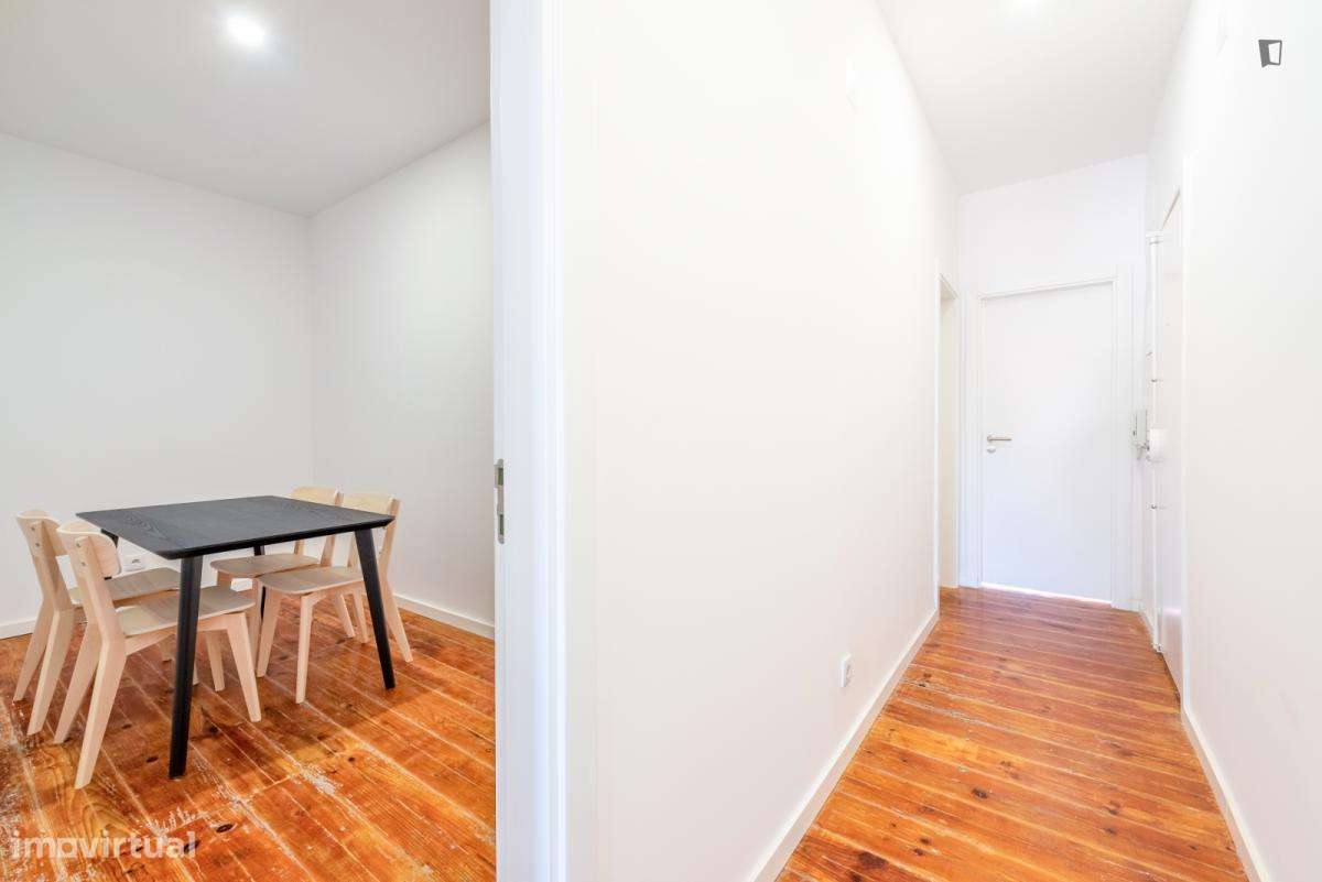 Quarto - localizado em Mouraria Lisbon - Grande imagem: 2/6