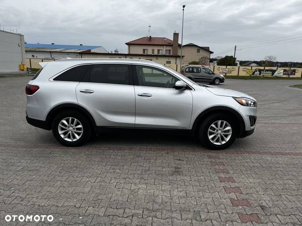 Kia Sorento 2.4 GDI AWD Vision - 2