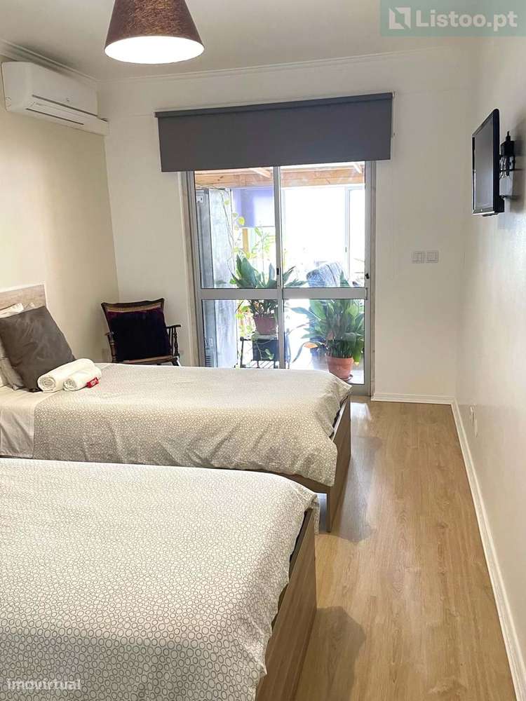 Apartamento T5 renovado e com terraço - Queluz-16