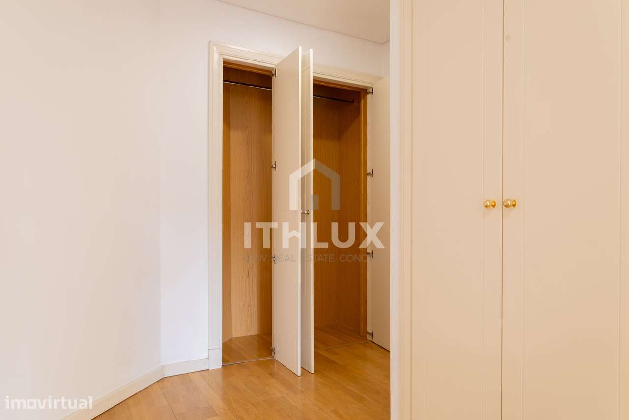 T3 Renovado nos Twin Towers – Campolide, Lisboa-47