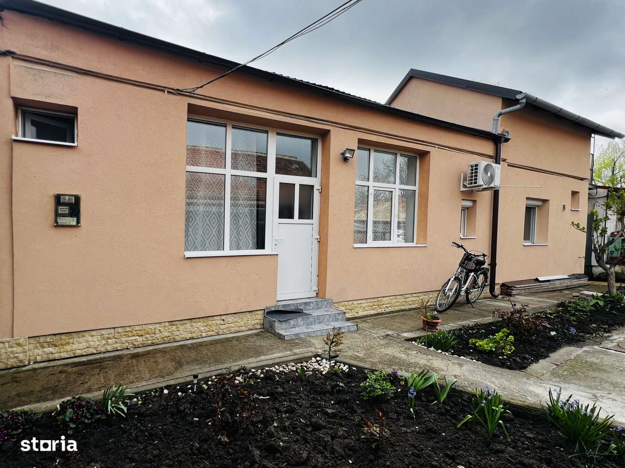 Casa complet renovata, 4 camere- zona Lunei, Timisoara