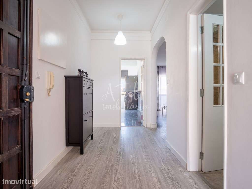 Excelente T3 Remodelado - Grande imagem: 4/14