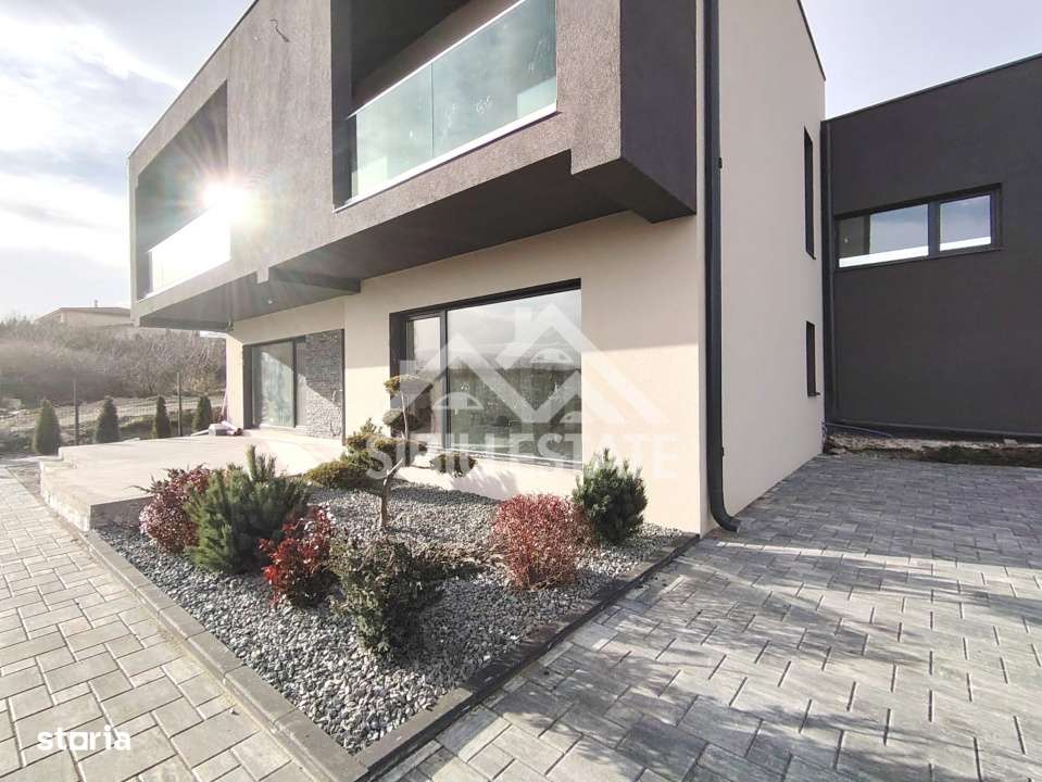 Casa Sibiu, Selimbar teren 790 mp, garaj, terase - Imagine principală: 1/19