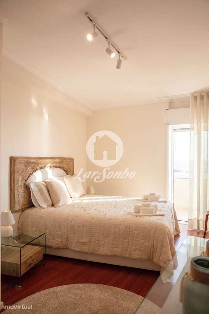 Apartamento T3+1, Como Novo, na 1º linha de Praia | Póvoa de Varzim - Grande imagem: 5/23
